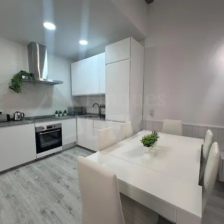 Seahomes Vacations - Centralvillage House At Feriehus